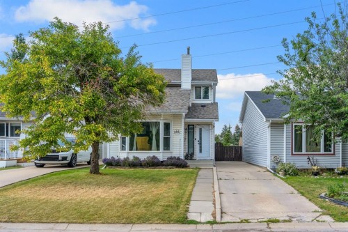 44 Strathclair Rise Sw, Calgary, AB - Outdoor With Facade