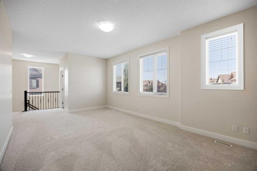 596 Windbrook Heights, Airdrie, AB - Indoor Photo Showing Other Room