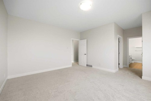 596 Windbrook Heights, Airdrie, AB - Indoor Photo Showing Other Room
