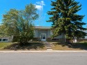 215 Penbrooke Way Se, Calgary, AB  - Outdoor With Facade 