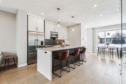 5105 6 Street SW Calgary, AB T2V 1J6