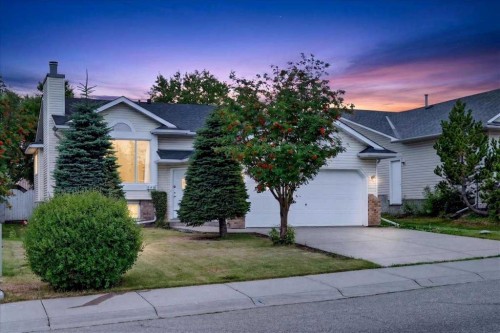 273 Sandarac Drive Nw, Calgary, AB - Outdoor