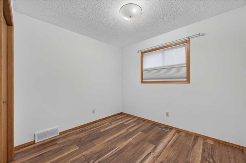 273 Sandarac Drive Nw, Calgary, AB - Indoor Photo Showing Other Room