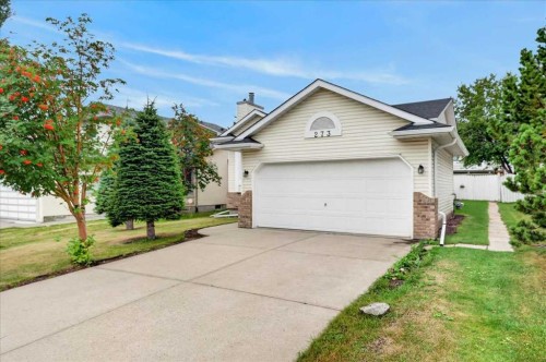 273 Sandarac Drive Nw, Calgary, AB - Outdoor