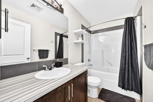 148 Copperpond Parade, Calgary, AB 
