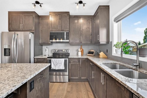 148 Copperpond Parade, Calgary, AB 