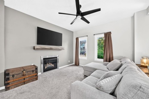 148 Copperpond Parade, Calgary, AB 
