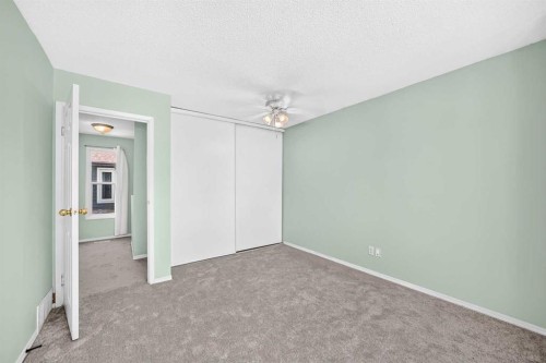 1-208 Grier Terrace Ne, Calgary, AB - Indoor Photo Showing Other Room