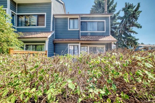 1-208 Grier Terrace Ne, Calgary, AB - Outdoor