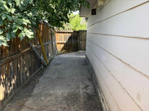 715 64 Avenue Nw, Calgary, AB - Outdoor
