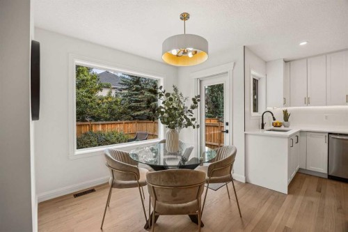 156 Strathridge Place Sw, Calgary, AB - Indoor