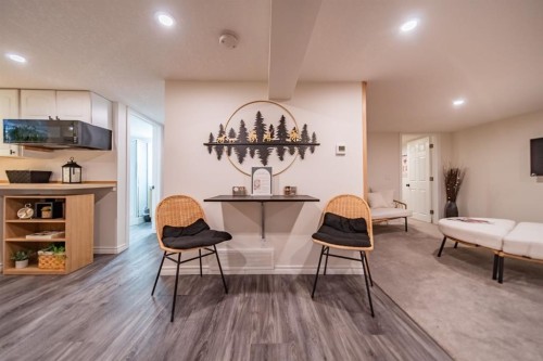 2 Elk Avenue, Okotoks, AB - Indoor