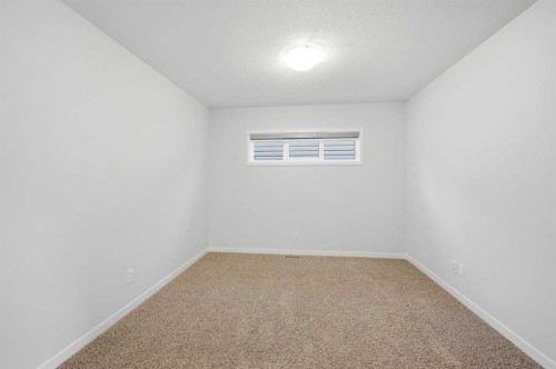 156 Seton Villas Se, Calgary, AB - Indoor Photo Showing Other Room