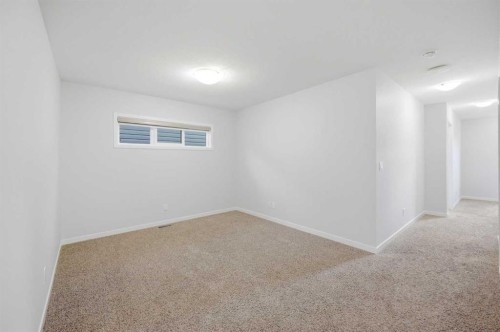 156 Seton Villas Se, Calgary, AB - Indoor Photo Showing Other Room