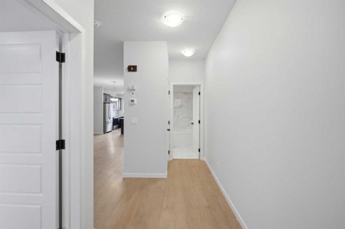 156 Seton Villas Se, Calgary, AB - Indoor Photo Showing Other Room