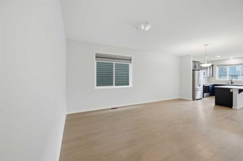 156 Seton Villas Se, Calgary, AB - Indoor Photo Showing Kitchen