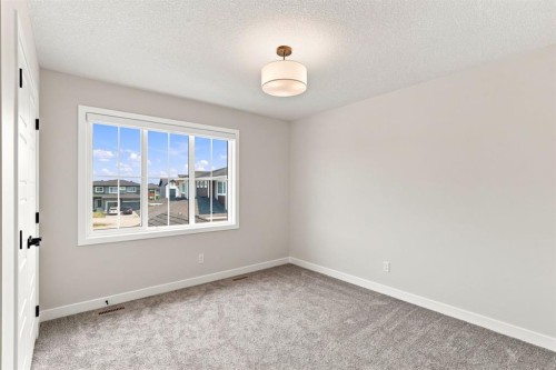 40 Fieldstone Close, Balzac, AB - Indoor Photo Showing Other Room