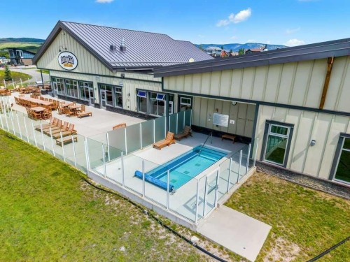 35 Cottageclub Lane, Rural Rocky View County, AB - Outdoor