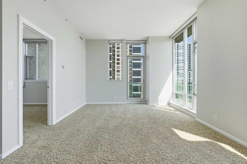 1505-1410 1 Street Se, Calgary, AB - Indoor Photo Showing Other Room