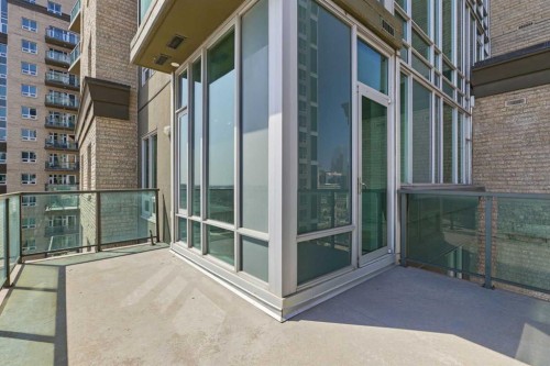 1505-1410 1 Street Se, Calgary, AB - Outdoor With Balcony With Exterior