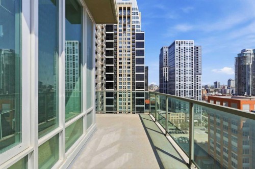 1505-1410 1 Street Se, Calgary, AB - Outdoor With Balcony
