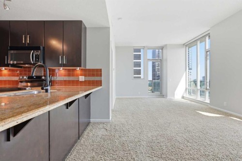 1505-1410 1 Street Se, Calgary, AB - Indoor Photo Showing Kitchen With Double Sink