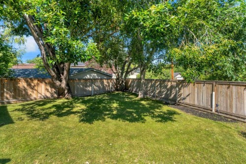 36 Mckerrell Court Se, Calgary, AB - Outdoor