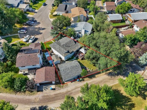 36 Mckerrell Court Se, Calgary, AB - Outdoor With View