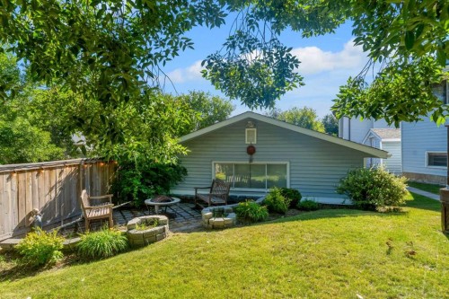 36 Mckerrell Court Se, Calgary, AB - Outdoor