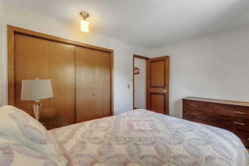 36 Mckerrell Court Se, Calgary, AB - Indoor Photo Showing Bedroom