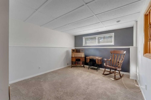 36 Mckerrell Court Se, Calgary, AB - Indoor