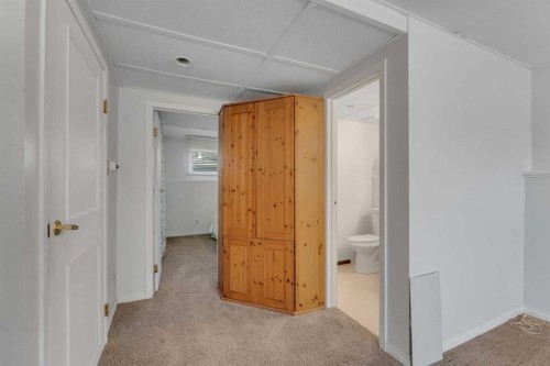 36 Mckerrell Court Se, Calgary, AB - Indoor Photo Showing Other Room