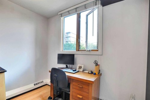 302-1225 15 Avenue Sw, Calgary, AB - Indoor Photo Showing Office