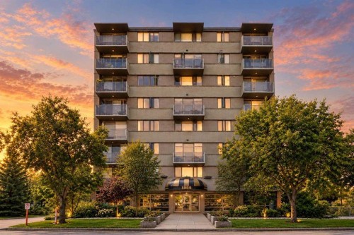 302-1225 15 Avenue Sw, Calgary, AB - Outdoor With Balcony With Facade
