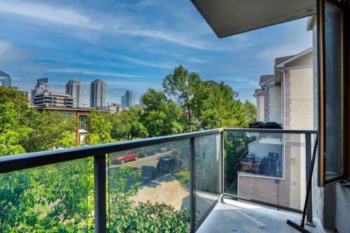 302-1225 15 Avenue Sw, Calgary, AB - Outdoor With Balcony With Exterior