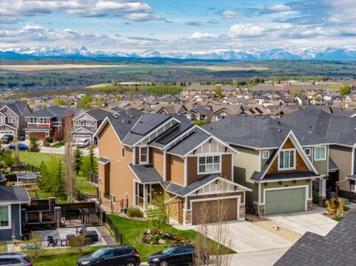 128 Sunset Park, Cochrane, AB - Outdoor