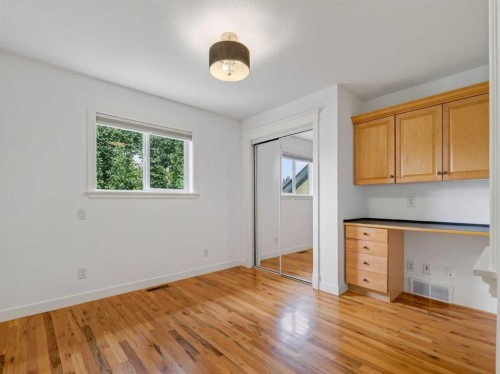 126 West Terrace Point, Cochrane, AB - Indoor Photo Showing Other Room