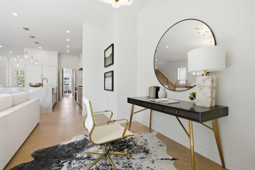 2131 29 Avenue Sw, Calgary, AB - Indoor Photo Showing Other Room