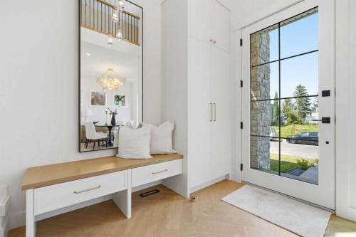 2131 29 Avenue Sw, Calgary, AB - Indoor Photo Showing Other Room