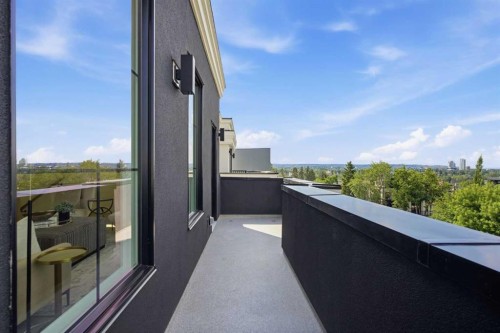 2131 29 Avenue Sw, Calgary, AB - Outdoor With Balcony With View