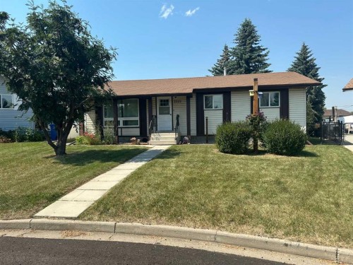 2322 15 Avenue, Didsbury, AB 