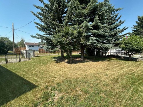 2322 15 Avenue, Didsbury, AB 