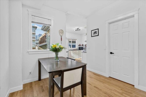 530 19 Avenue Sw, Calgary, AB - Indoor Photo Showing Dining Room