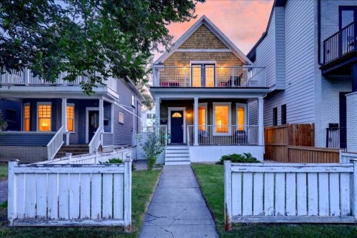 530 19 Avenue Sw, Calgary, AB - Outdoor With Balcony With Deck Patio Veranda With Facade
