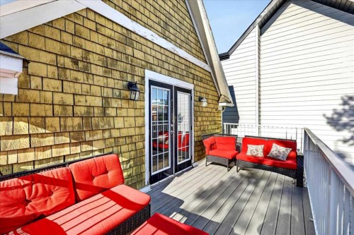 530 19 Avenue Sw, Calgary, AB - Outdoor With Deck Patio Veranda With Exterior