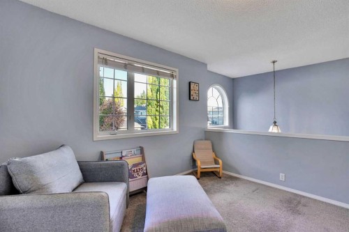 11 Mckenzie Lake View Se, Calgary, AB - Indoor