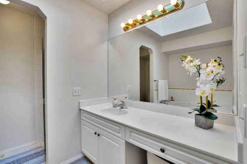 11 Mckenzie Lake View Se, Calgary, AB - Indoor Photo Showing Bathroom
