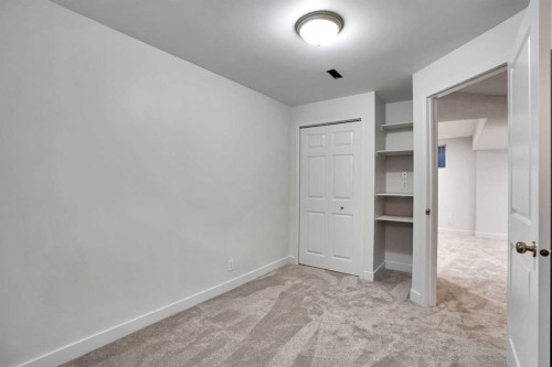 11 Mckenzie Lake View Se, Calgary, AB - Indoor Photo Showing Other Room