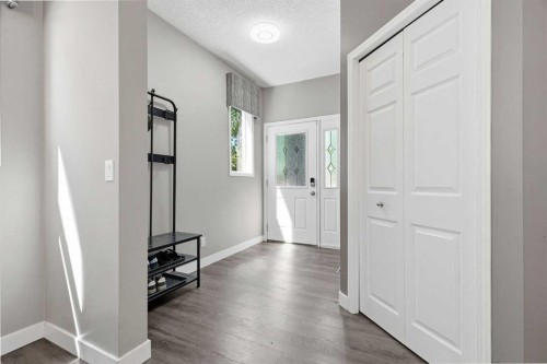 379 Cimarron Boulevard, Okotoks, AB - Indoor Photo Showing Other Room