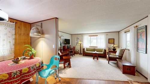 304 Slade Drive, Nanton, AB - Indoor
